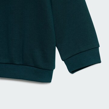 ADIDAS ORIGINALS Sweat suit 'Trefoil' in Green