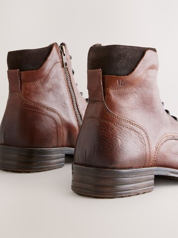 Next Schnürstiefel in Braun