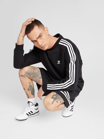 ADIDAS ORIGINALS Sweatshirt 'Adicolor' in Black