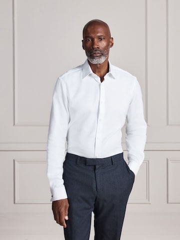 Next Slim fit Business shirt in White: front