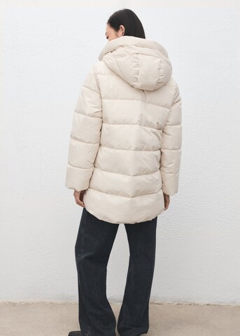 MANGO Winter Coat 'Tokyo' in White