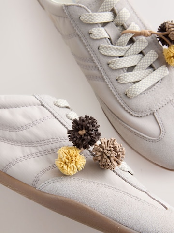 Next Rövid szárú sportcipők - lila