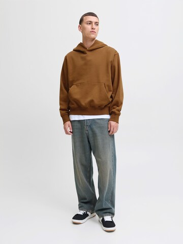 JACK & JONES - Sudadera 'JJEUrban Edge' en marrón