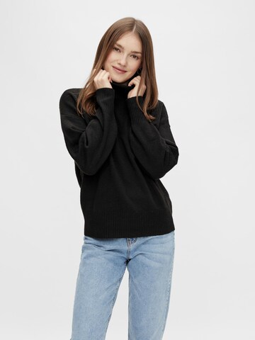 PIECES Sweater 'Cava' in Black: front