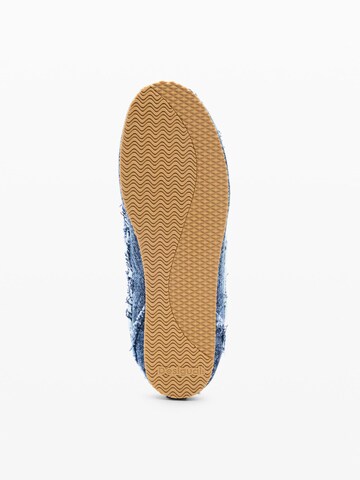 Sneaker low de la Desigual pe albastru