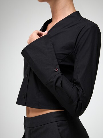 Maglietta 'Candis' di V S P in nero