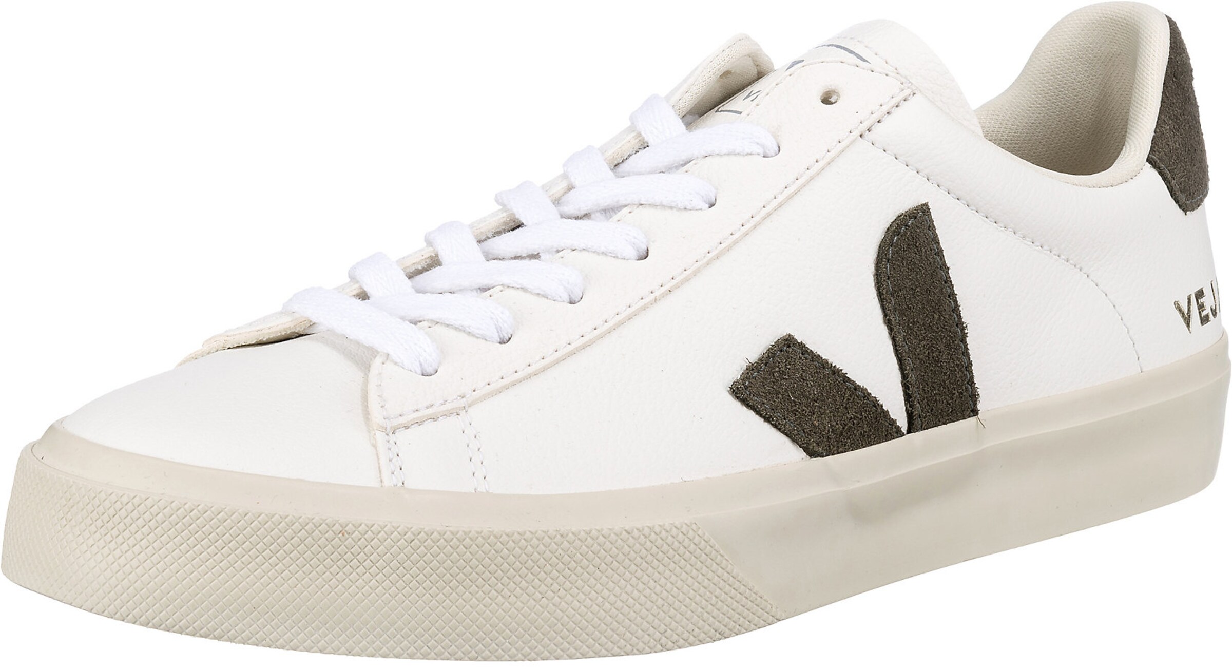 Veja Platform trainers in White: front