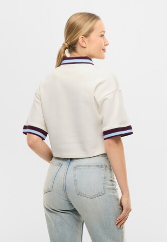 Maglietta 'Abbie' di Johnny Urban in bianco