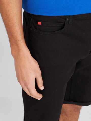 HUGO Slimfit Shorts in Schwarz