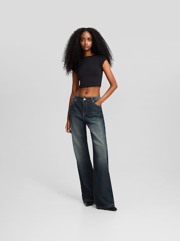 Wide leg Jeans de la Bershka pe albastru