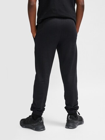 Hummel Regular Workout Pants in Black