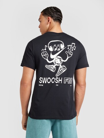 T-Shirt Nike Sportswear en noir : devant