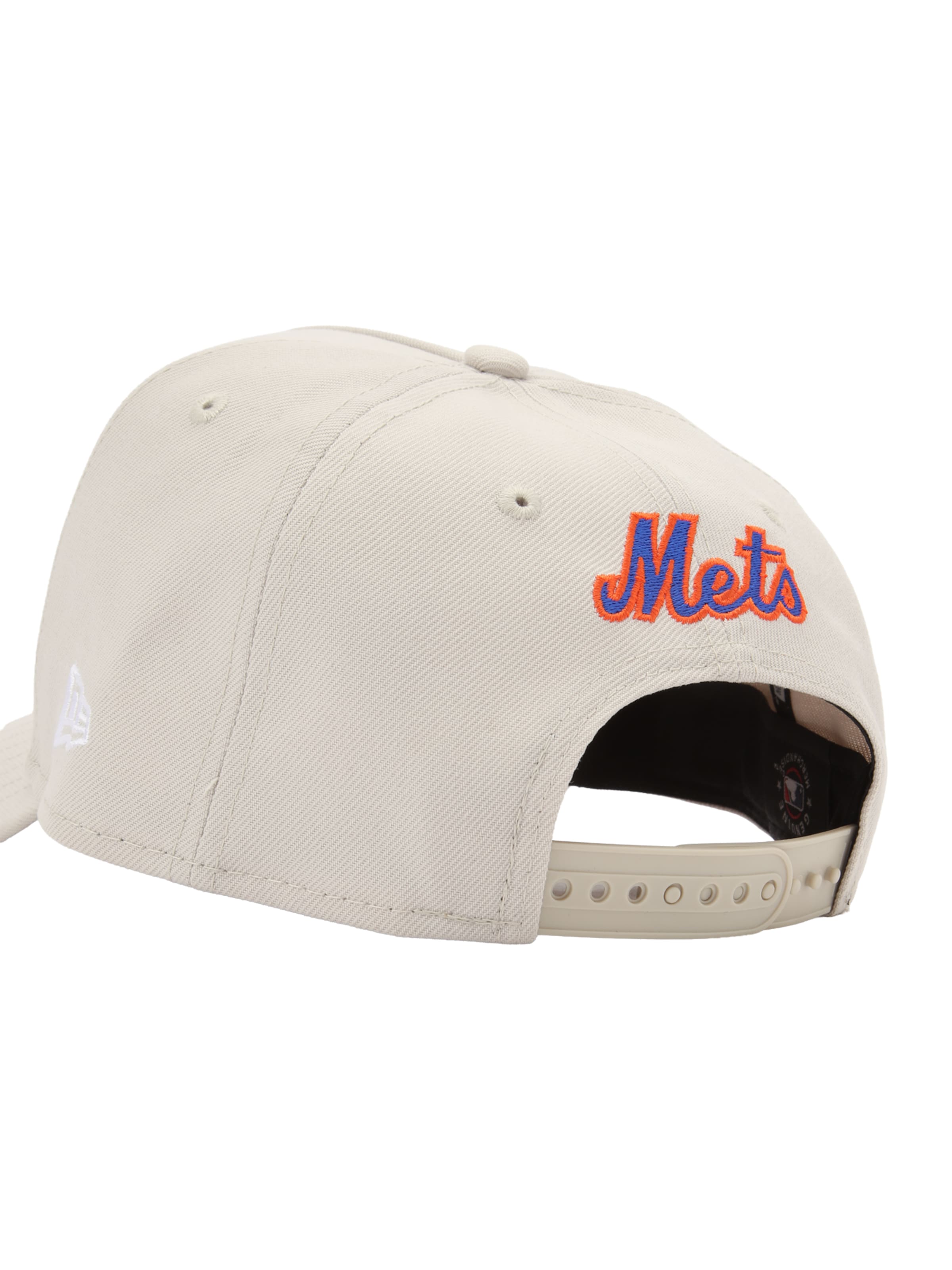 NEW ERA Cap 'OUTLINE SCRIPT EFRAME NEYMET  STN' in Beige