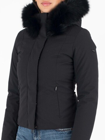 Refrigiwear Winterjacke in Schwarz