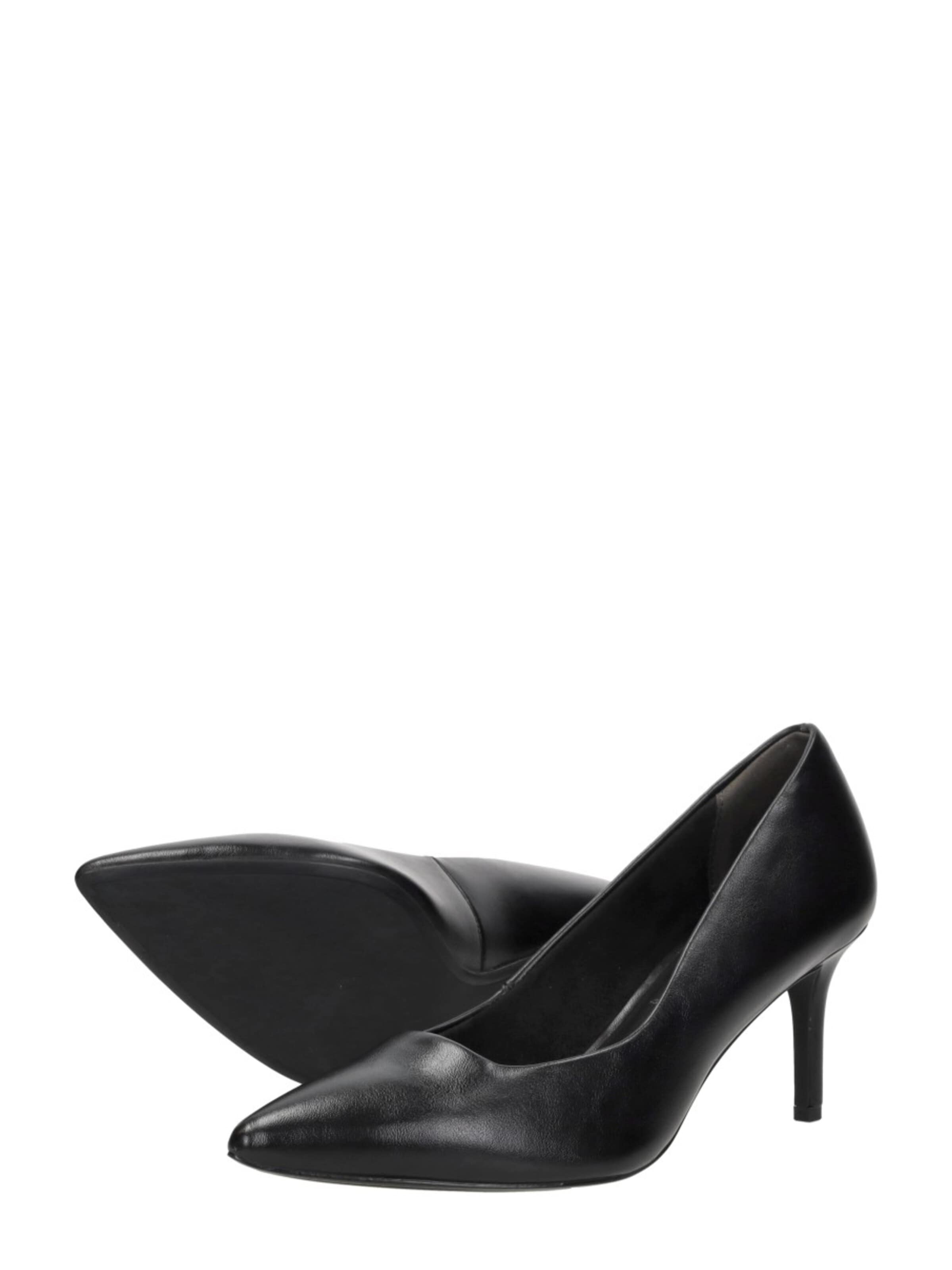 Tamaris Pumps 'Pumps' in Black
