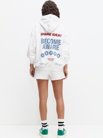 Pull&Bear Sweatshirt in White