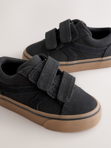 Next Sneaker in Schwarz