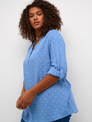 KAFFE CURVE Blouse 'Joy' in Blauw