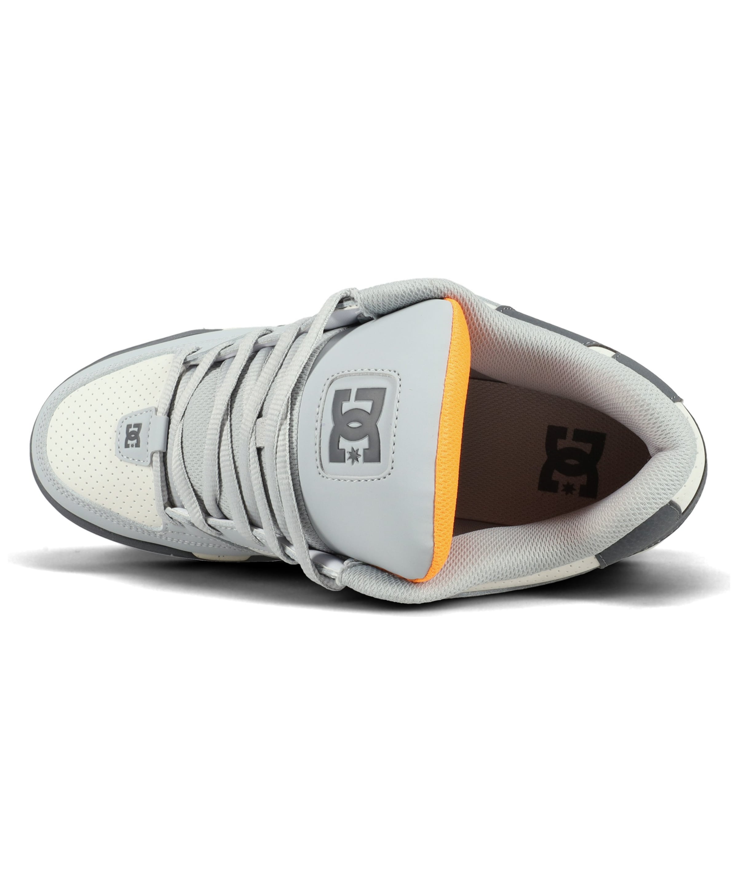 DC Shoes Sneakers in Grey