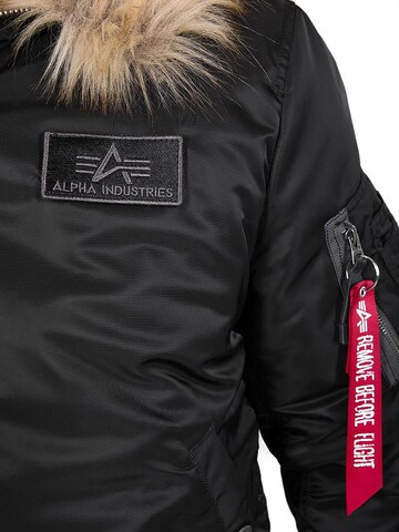 ALPHA INDUSTRIES Winterjacke 'MA-1  CW' in Schwarz
