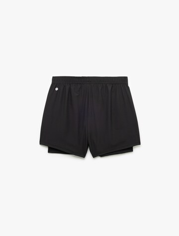 Koton Regular Broek in Zwart