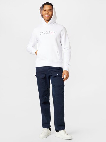 TOMMY HILFIGER Sweatshirt 'NEW YORK' in White