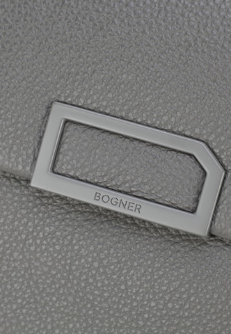 BOGNER - Bolso de hombro 'Pontresina' en gris