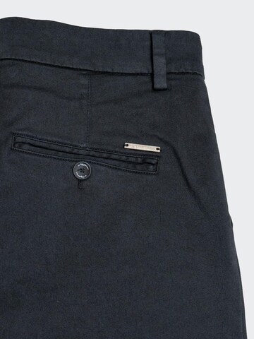 Slimfit Pantaloni chino 'Chiva 7500' di W. Wegener in nero