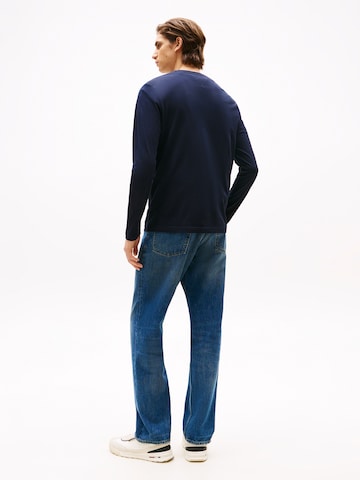 TOMMY HILFIGER Bluser & t-shirts i blå