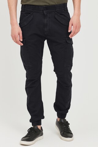 INDICODE JEANS Tapered Cargobroek 'NUVA' in Zwart: voorkant