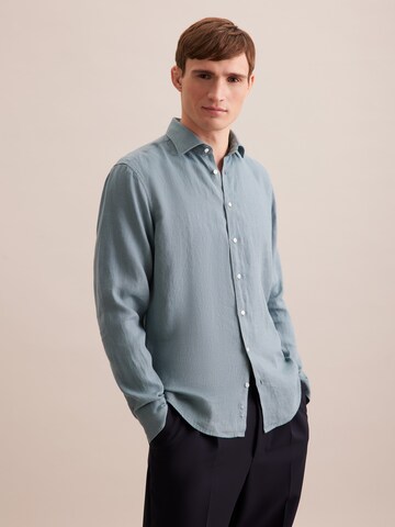 Coupe regular Chemise SEIDENSTICKER en bleu : devant
