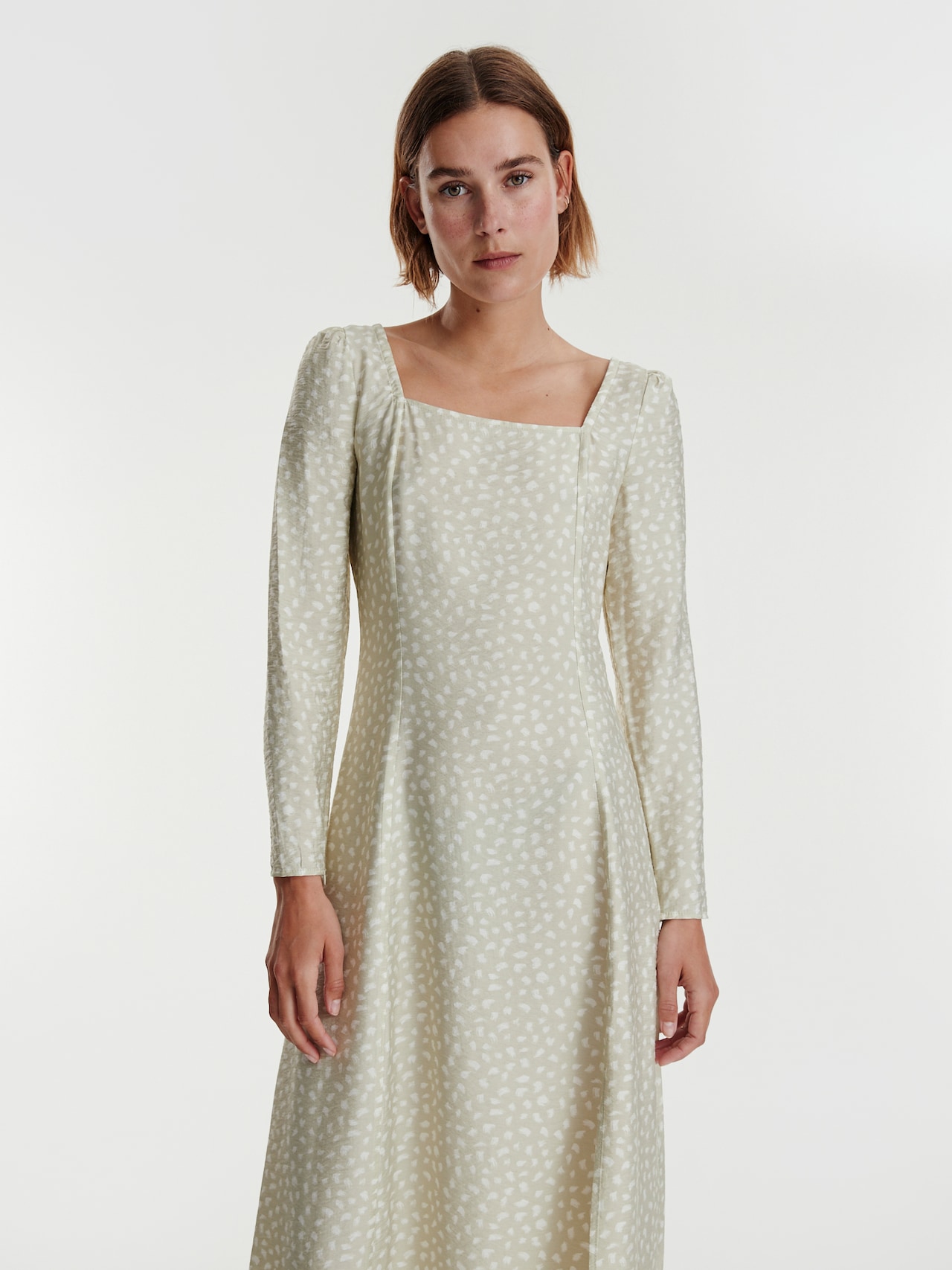 EDITED Produkte Kleid 'Lotta' grün