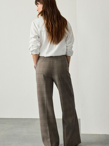 Next Wide Leg Hose in Grau