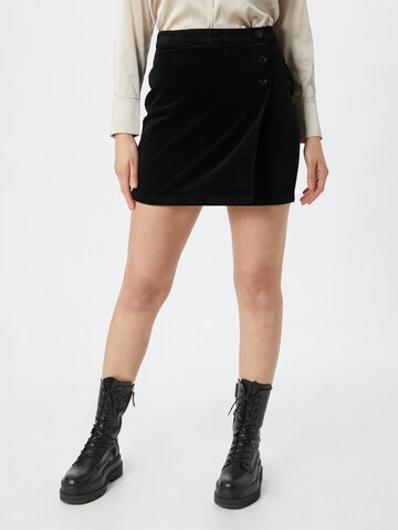 Dorothy Perkins Skirt in Black: front