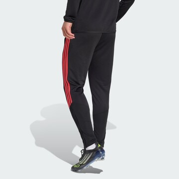 ADIDAS PERFORMANCE Slimfit Sporthose 'Tiro26' in Schwarz