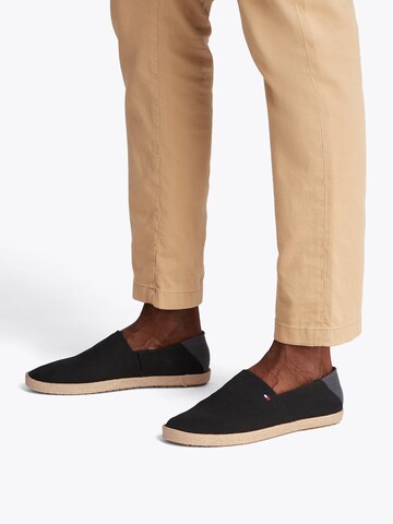 TOMMY HILFIGER Espadrilles - fekete