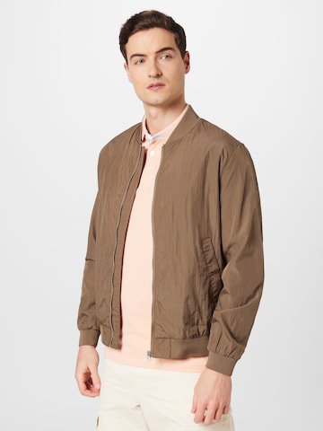 ABOUT YOU Between-Season Jacket 'Aaron' in Brown: front