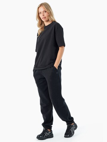 Organication T-Shirt in Schwarz