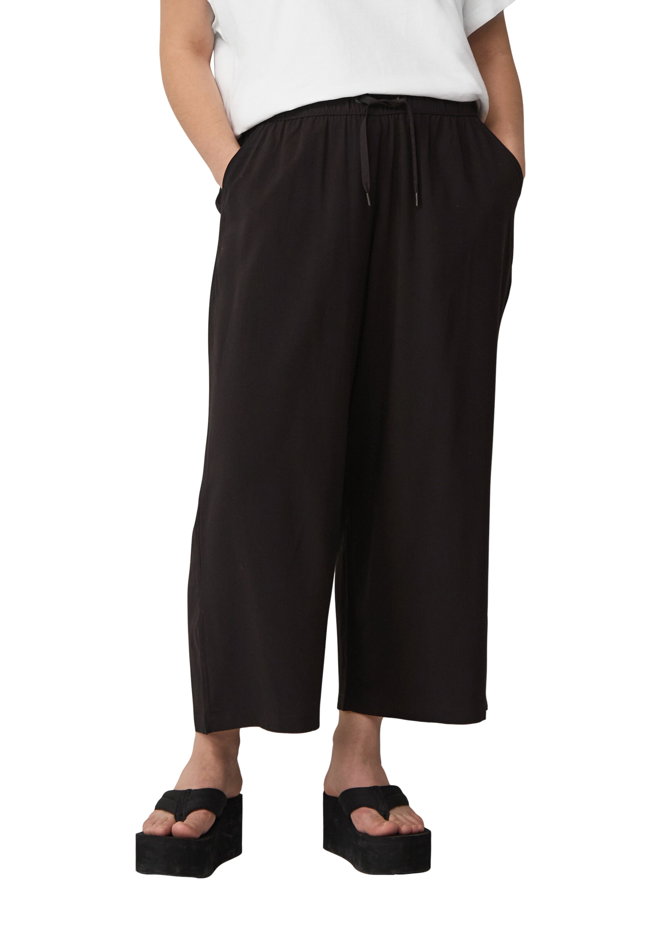QS Wide leg Broek in Zwart