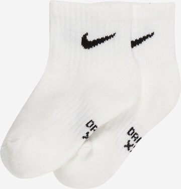 Chaussettes de sport Nike Sportswear en blanc : devant