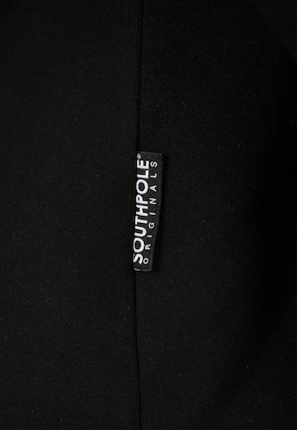 SOUTHPOLE Sweatshirt in Schwarz