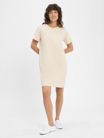 Marie Lund Dress in Beige: front