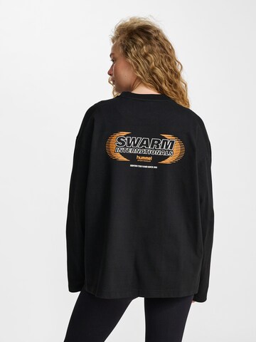 Hummel Shirt in Zwart: voorkant
