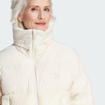 ADIDAS ORIGINALS Kurtka zimowa w kolorze biały