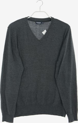 Tom Hanbury Sweater & Cardigan in L-XL in Grey: front