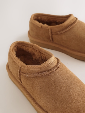 Next - Zapatillas de casa en marrón