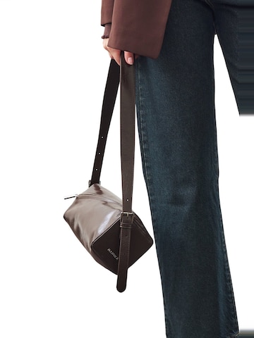 MANUKA Schultertasche‌‌‌‌‌‌‌‌‌ in Braun