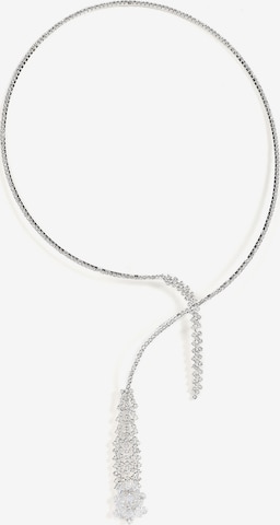 Lanțuri 'Sumanjit' de la SOHI pe argintiu: față