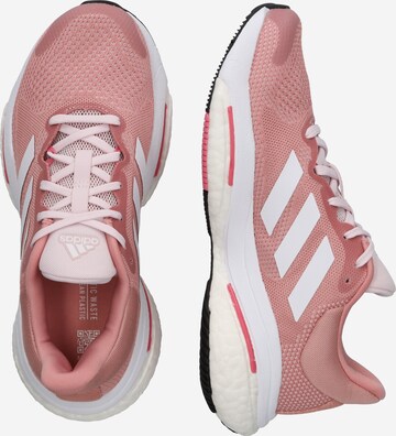 ADIDAS SPORTSWEAR Σνίκερ χαμηλό 'Solarglide 5' σε ροζ