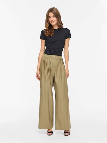 VILA - regular Pantalón plisado 'VIFLIKS' en verde